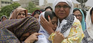 Mourners in Pakistan